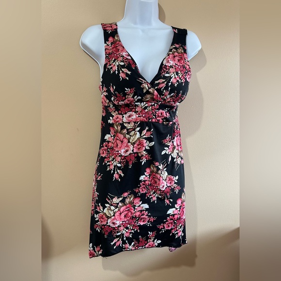 CANDY COUTURE FLORAL SUMMER MINI DRESS ASSYMETRICAL HEM in size medium - Picture 5 of 8